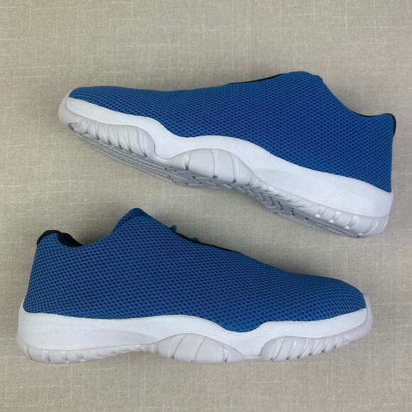 ? 2015 Jordan Future Low \